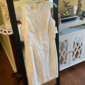 NEW MAGGY LONDON midi eyelet dress